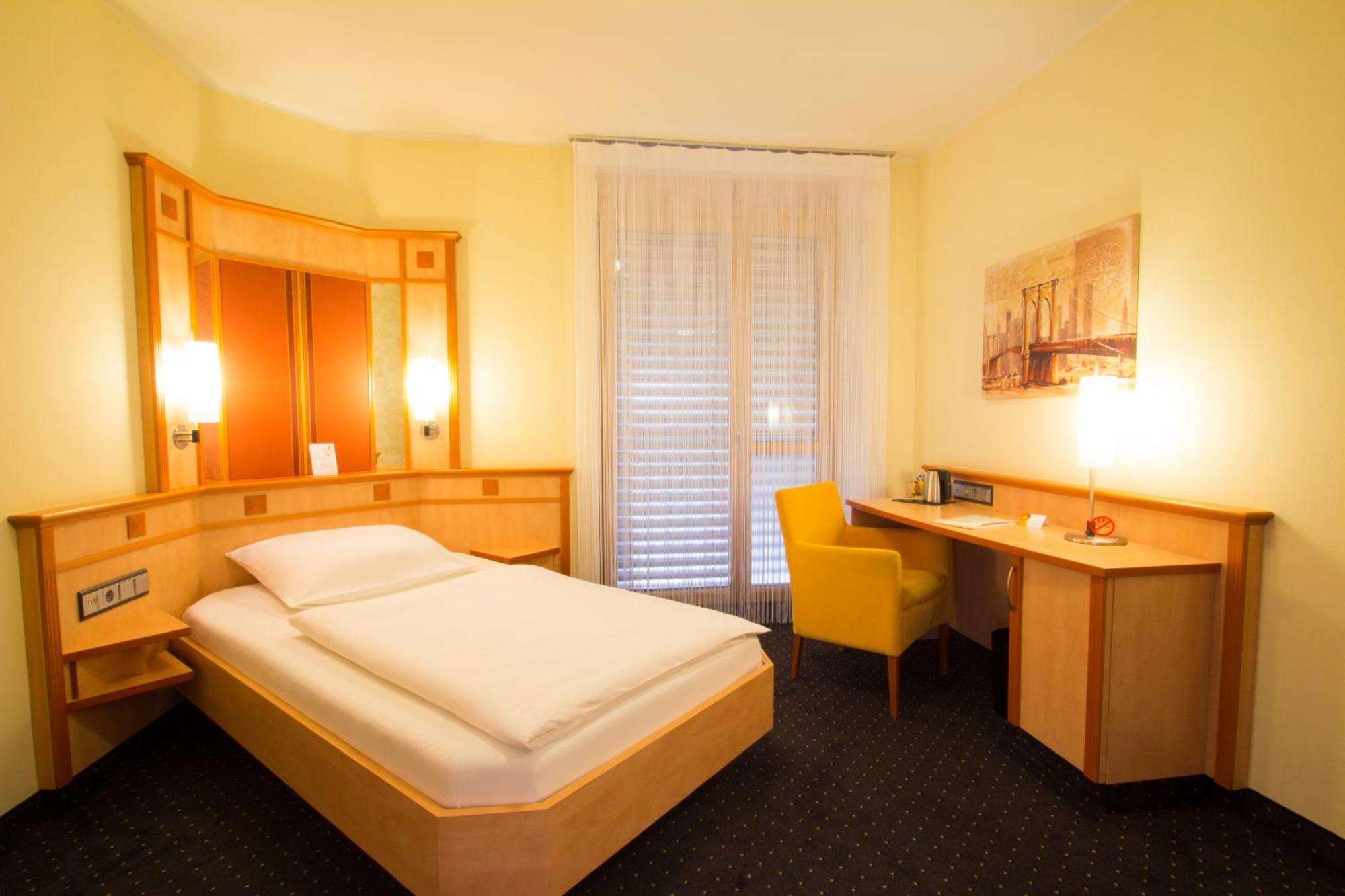 Comfort Single Room