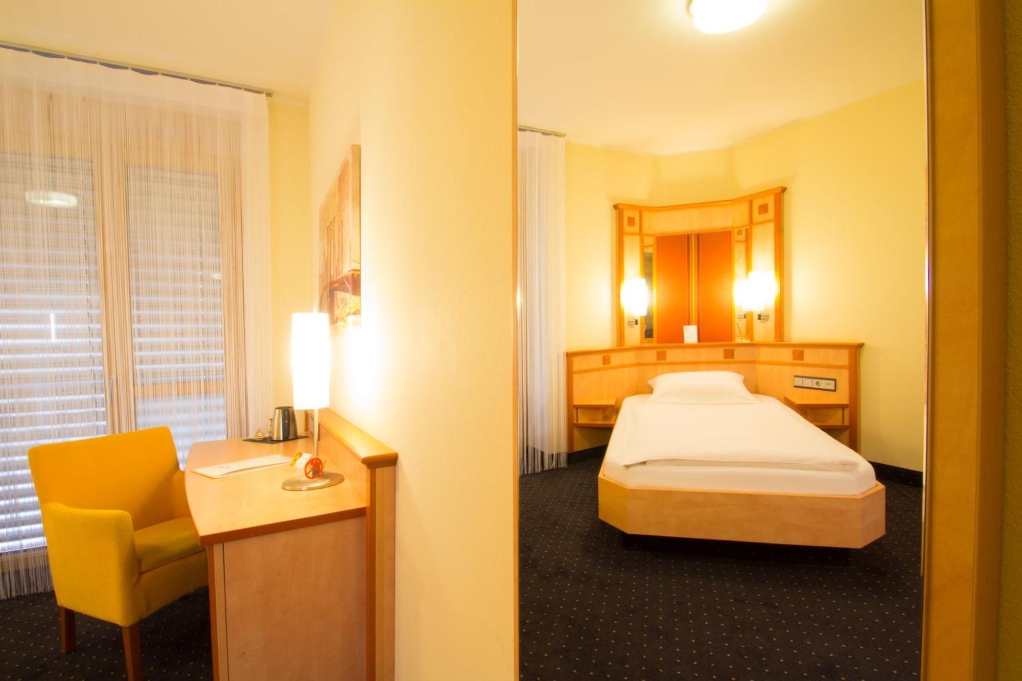 Comfort Single Room